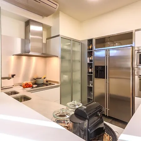 Ar Prestige Penthouse - Soho Apartment